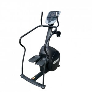 Precor CLM 835